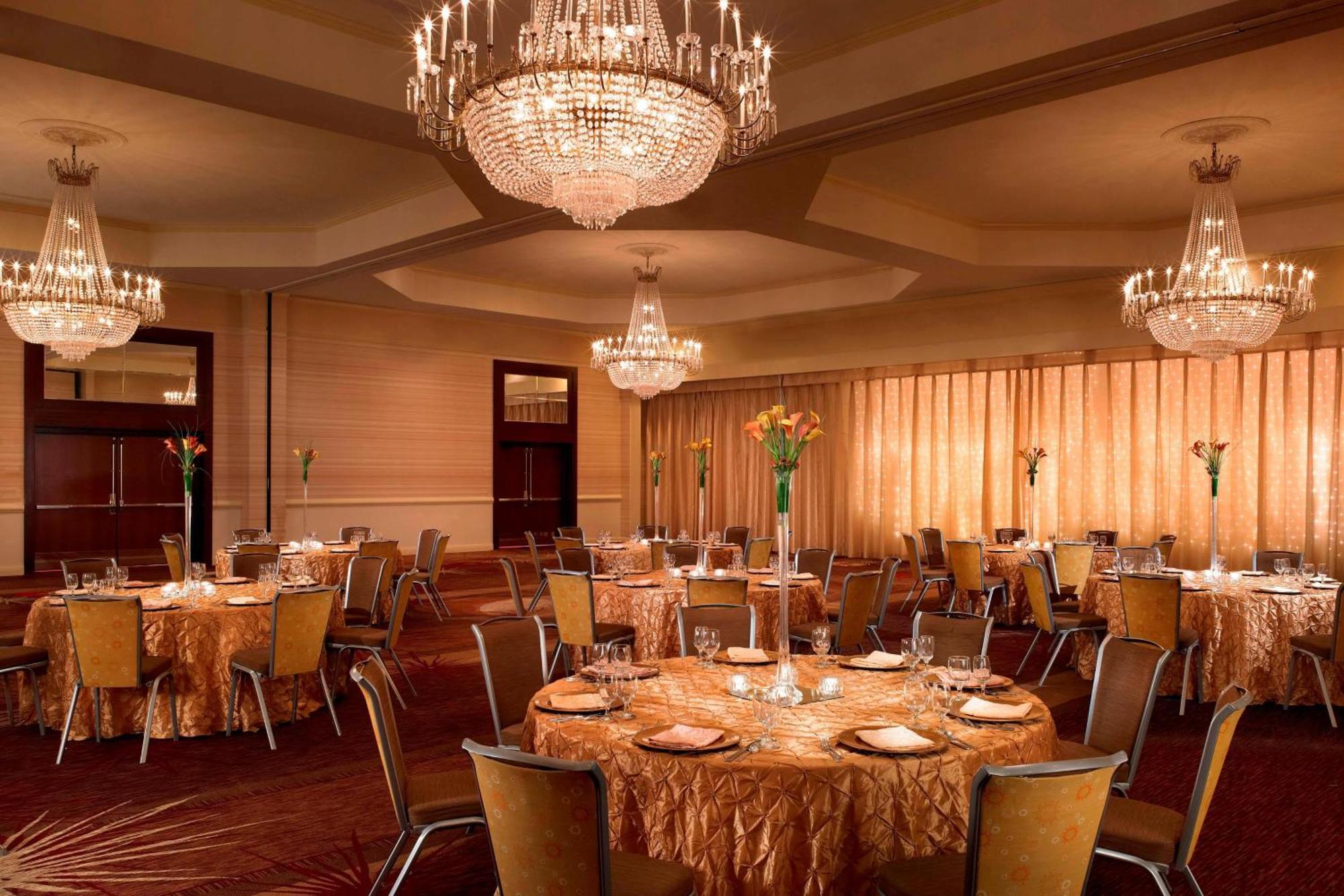 Sheraton Albuquerque Uptown By Marriott Экстерьер фото